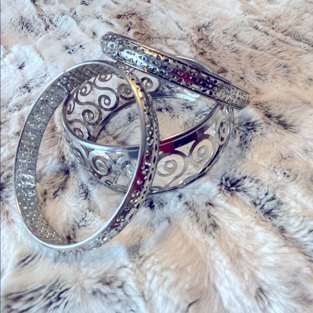 3 Piece Filigree Style Bangle set